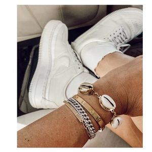 Brinker and Eliza Shell bracelet